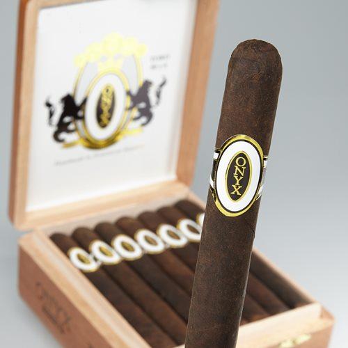 Onyx Reserve Robusto Cigars